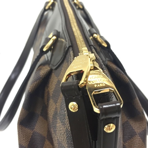 LOUIS VUITTON Brown Damier Shoulder Bag